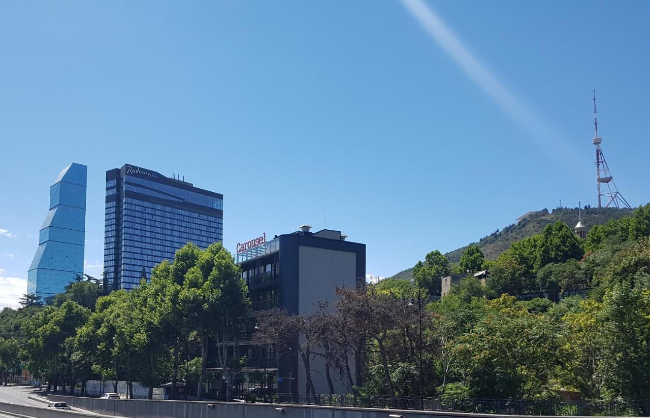 Carousel Hotel Tbilisi Eksteriør bilde